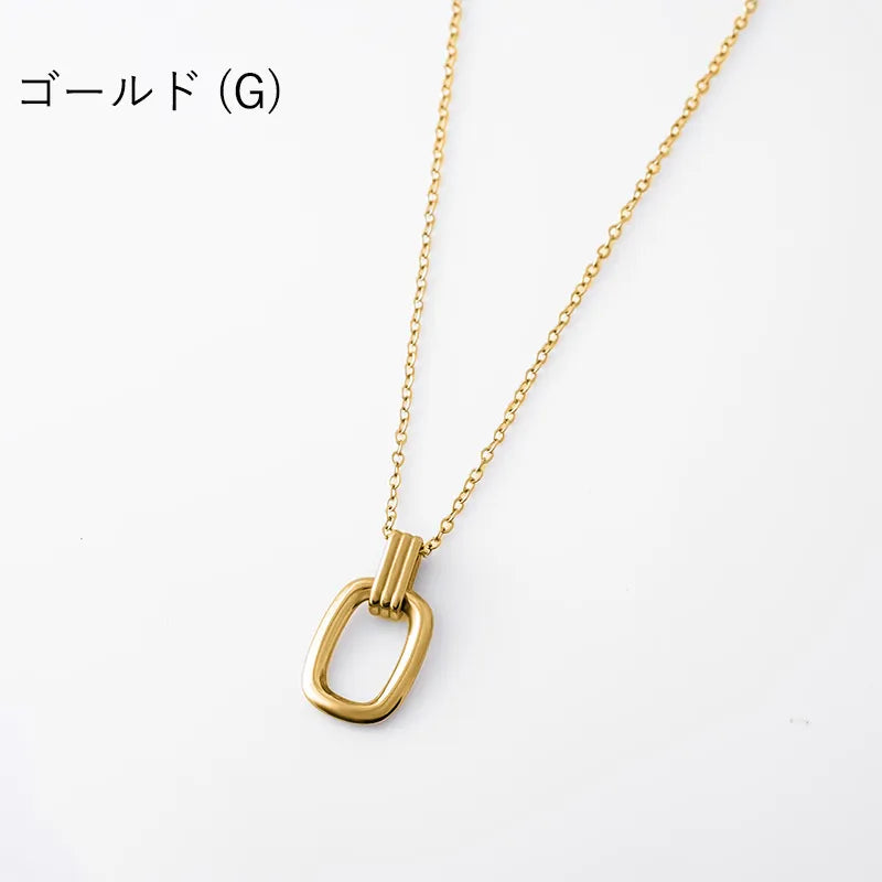 スクエアメタルパーツネックレス