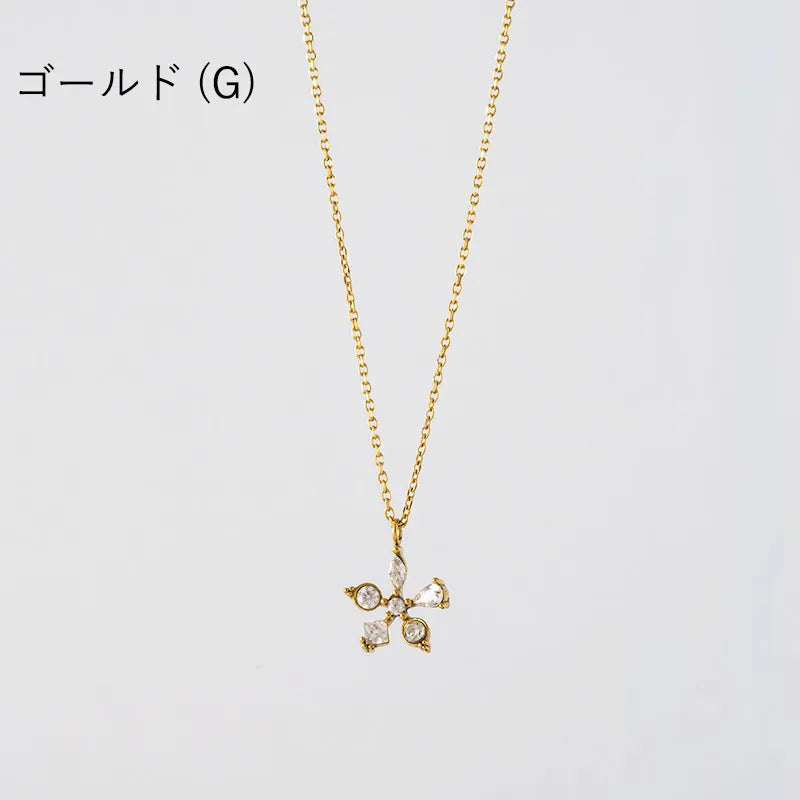 フラワーモチーフビジューネックレス