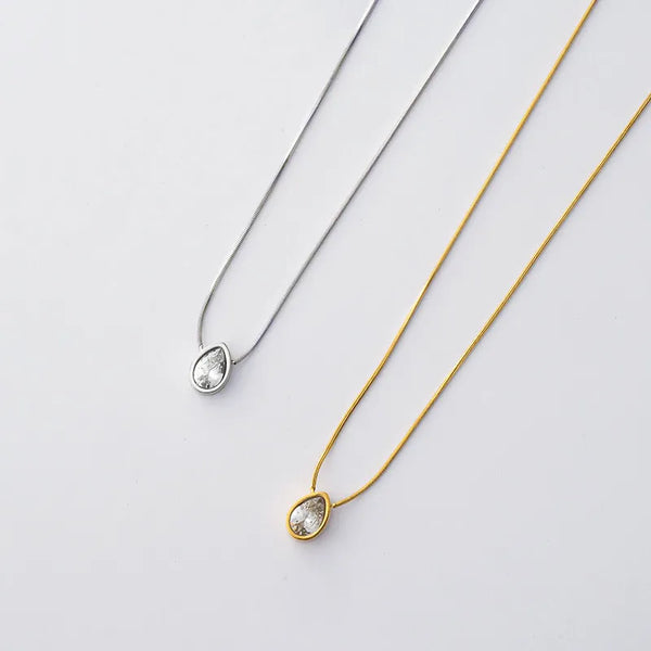 ドロップキュービックビジューネックレス
