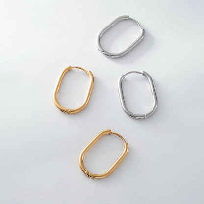 オーバルフープピアス