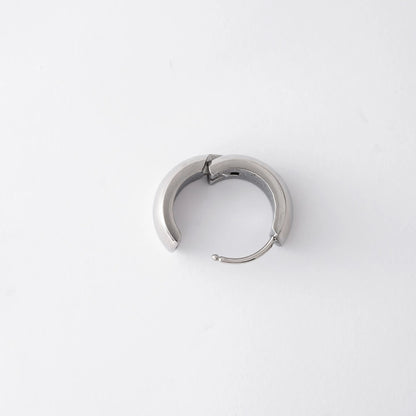 ワイドフープピアス