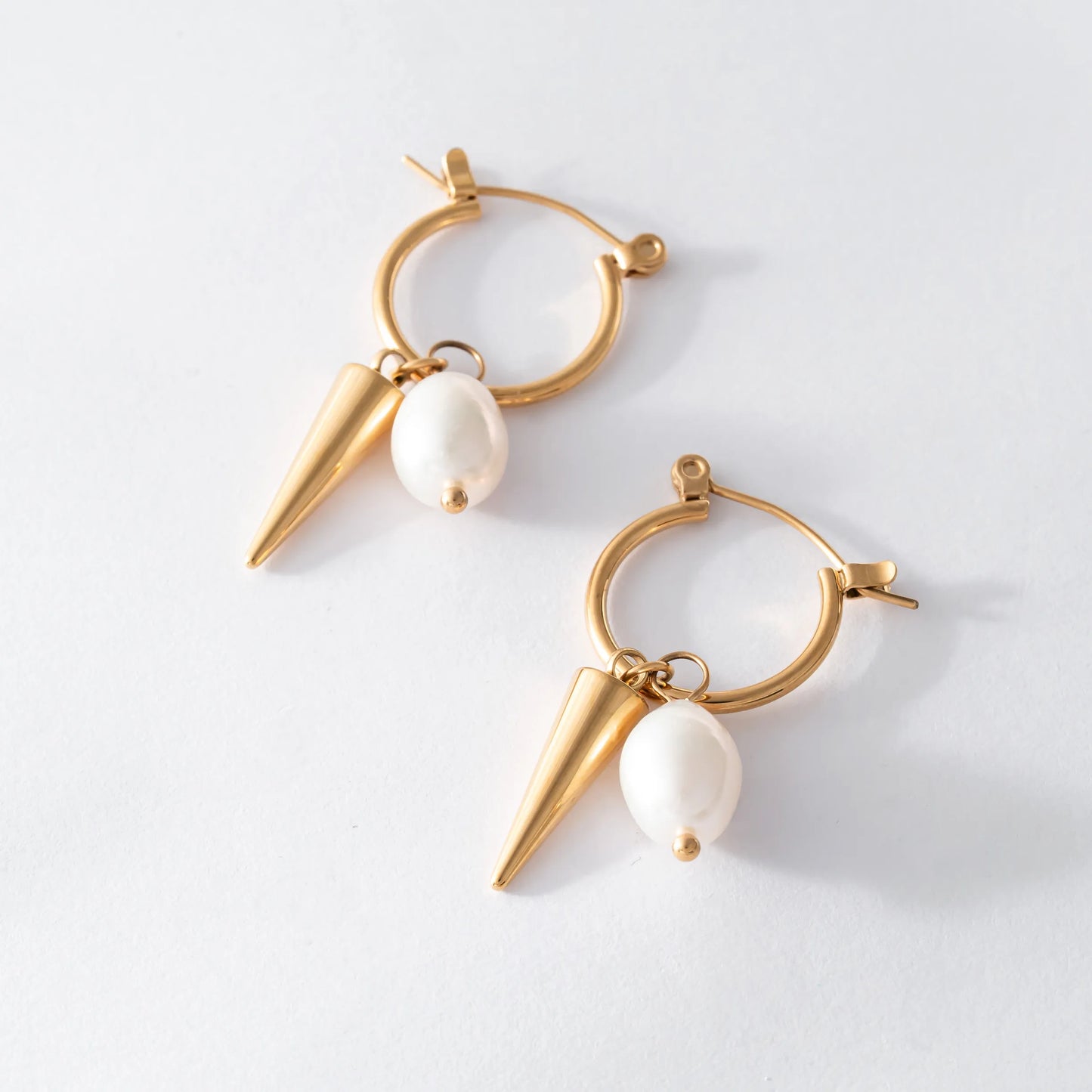 淡水パール×コーンパーツピアス