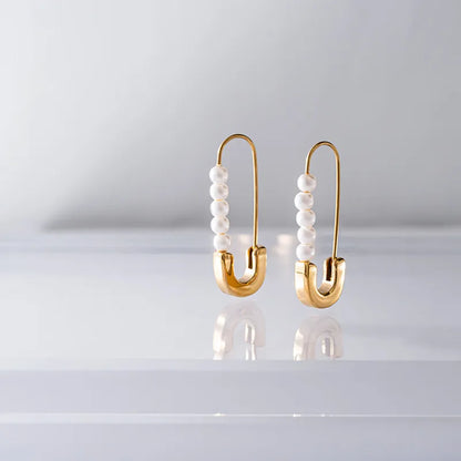 パール×Safety Pinモチーフピアス