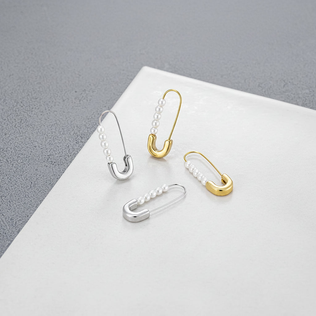 パール×Safety Pinモチーフピアス