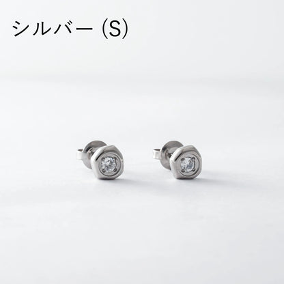 ヘプタゴンビジューピアス