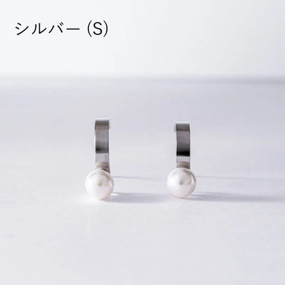 パールポイントピアス