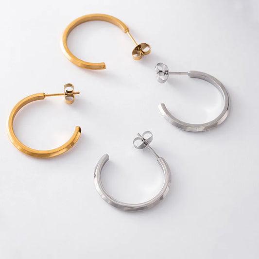 カットラインデザインフープピアス・L