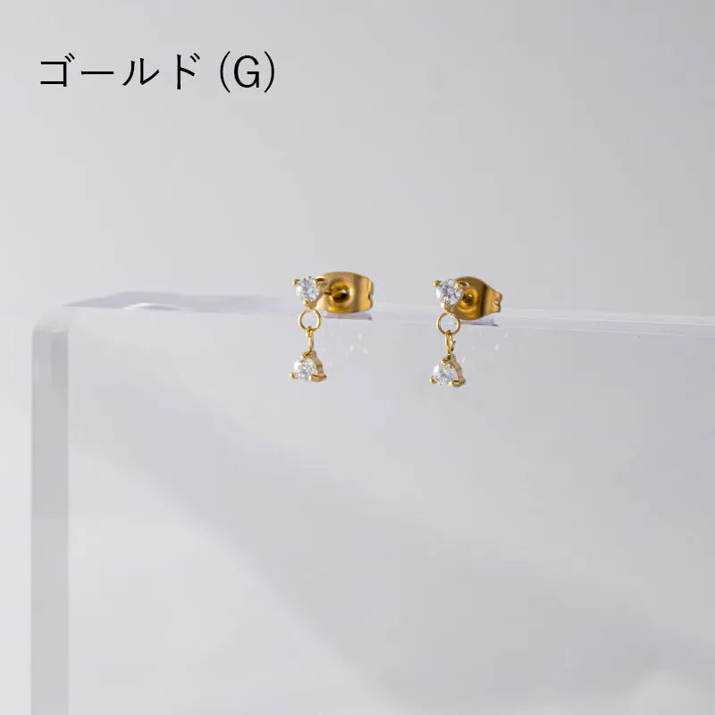 ビジューデザインピアス