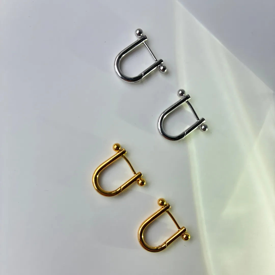 バーベルデザインフープピアス