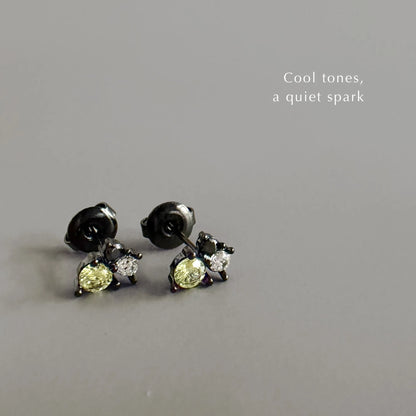 トライカラー ビジューピアス
